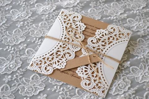 Προσκλητήρια γάμου laser cut -Γ1724 - <p>Μοναδικό προσκλητήριο laser cut.</p>...