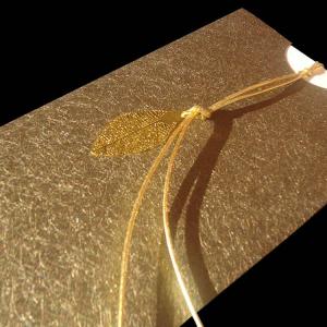 Προσκλητήρια γάμου -Γ1303 - <p>Εντυπωσιακό προσκλητήριο σε λαδόχρυση δερματίνη και χρυσό φυλαράκι.</p>...