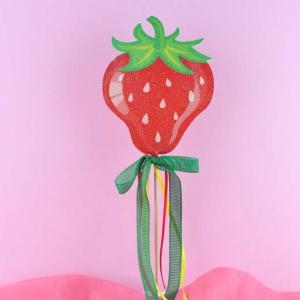 Στικ Φράουλα Γκλίτερ -21 -  - Χονδρκή Πώληση, Προσκλητήρια Χονδρική, Βιβλία Ευχών Χονδρική, Προσκλητήρια Γάμου Χονδρική, Προσκλητήρια Βάπτισης Χονδρική - Cosmos Arts Προσκλητήρια Χονδρική &amp; Βιβλία Ευχων Χονδρική - Στην Cosmos Arts παρέχουμε Προσκλητήρια Χονδρικής Πώλησης, Προσκλητήρια Γάμου Χονδρική, Προσκλητήρια Βάπτισης Χονδρική, Βιβλία Ευχών Χονδρική, Βιβλία Ευχών Γάμου Χονδρική, Βιβλία Ευχών Βάπτισης Χονδρική. Θα μας βρείτε Σοφοκλέους 7, Περιστέρι, 12134 Αθήνα, 210 5789080.